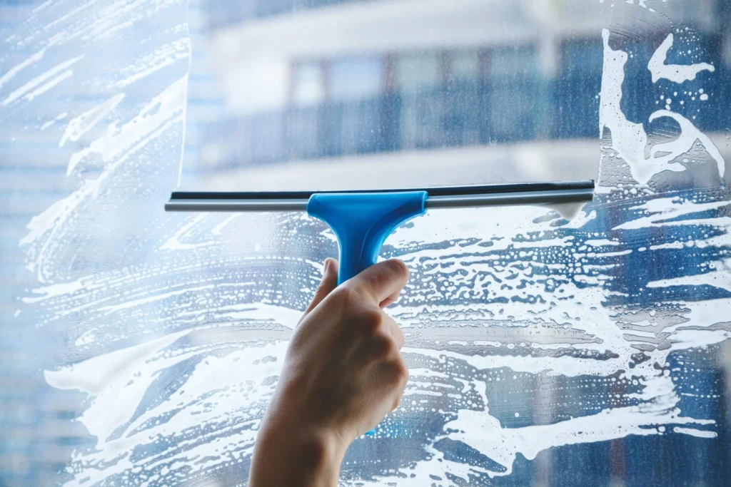 what-kind-of-soap-do-professional-window-washers-use-scaled-1-696531c490247.webp